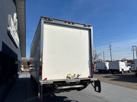 2013 Isuzu NQR Cube Van