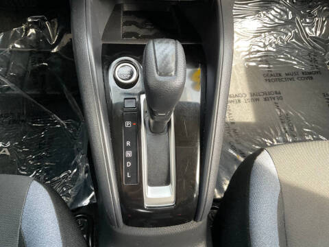 2023 Nissan Versa SV