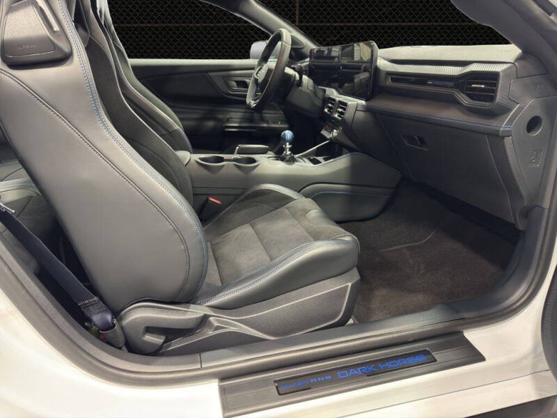 2024 Ford Mustang Dark Horse