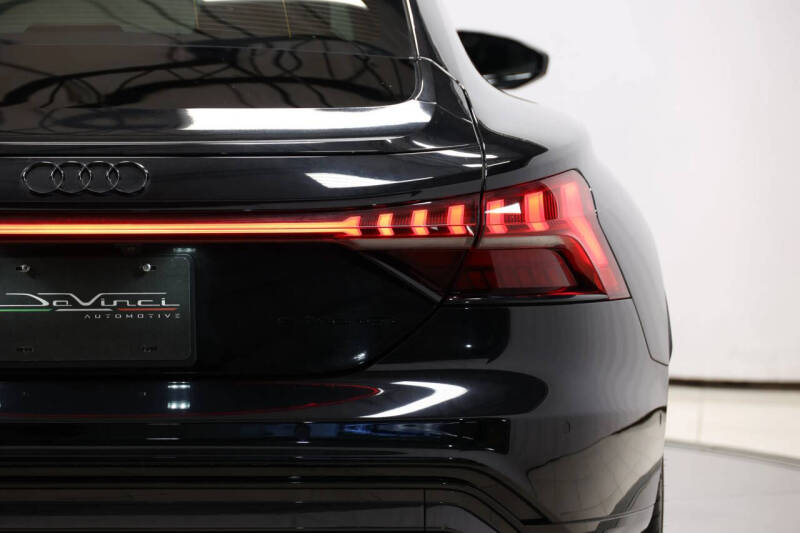 2022 Audi RS e-tron GT quattro