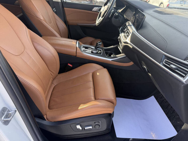 2022 BMW X7 xDrive40i