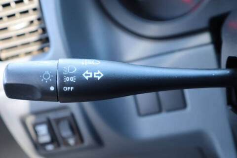 2003 Nissan Frontier Standard