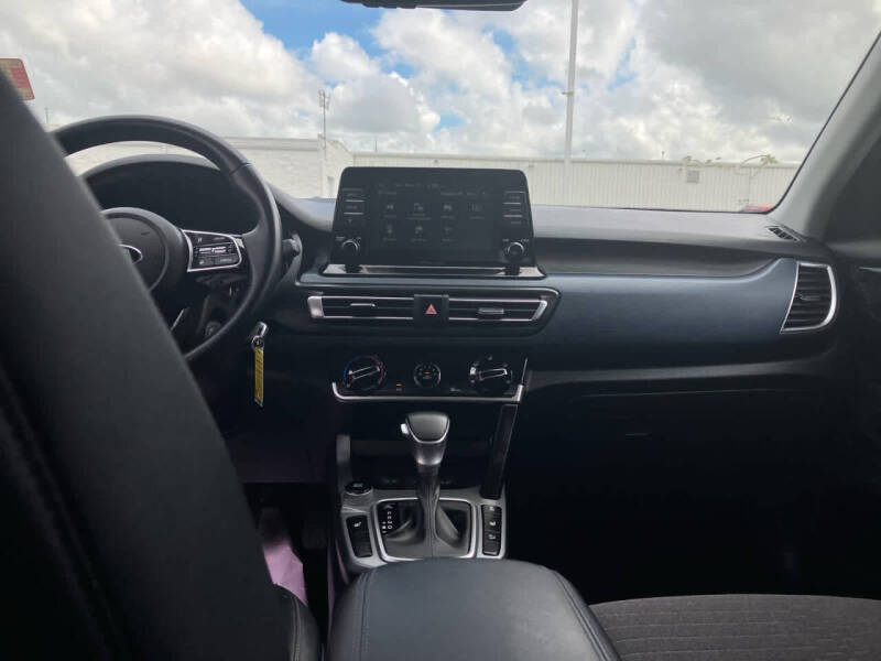 2021 Kia Seltos S