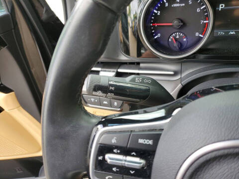 2022 Kia Carnival EX