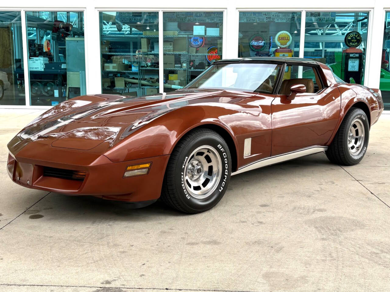 1981 Chevrolet Corvette 11