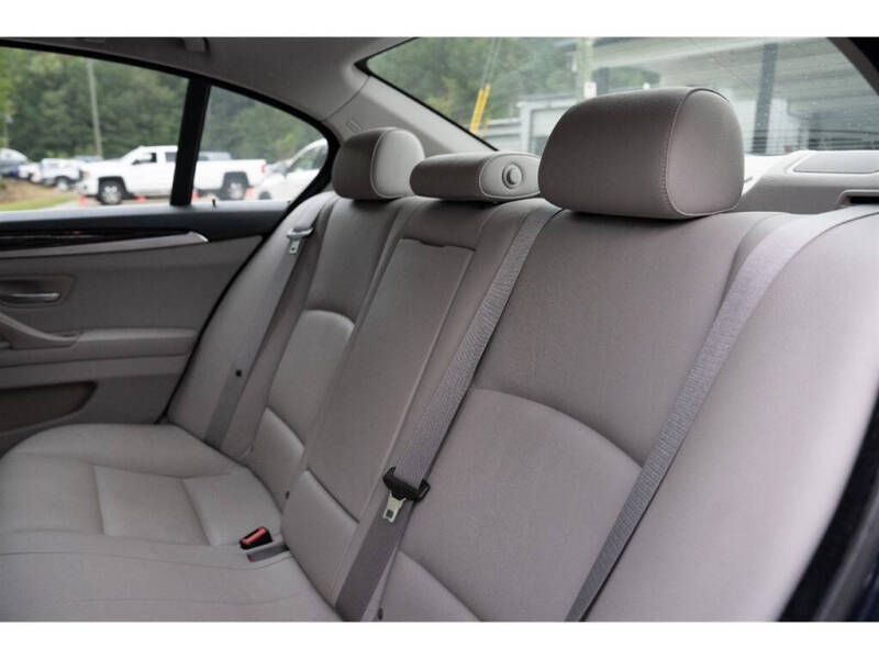 2012 BMW 5 Series 528i