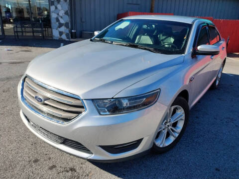 2015 Ford Taurus for sale at AUTO TRATOS in Mableton GA