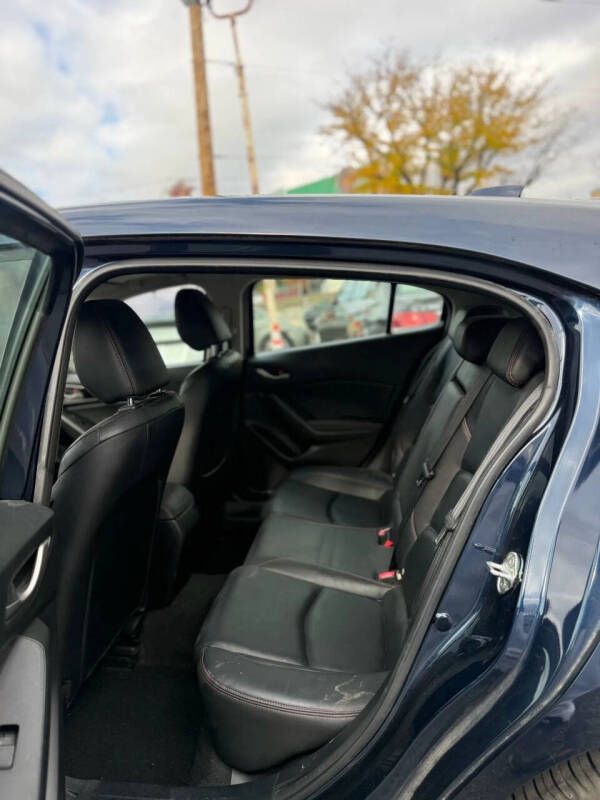 2015 Mazda MAZDA3 i Grand Touring