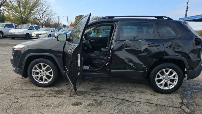 2015 Jeep Cherokee Sport