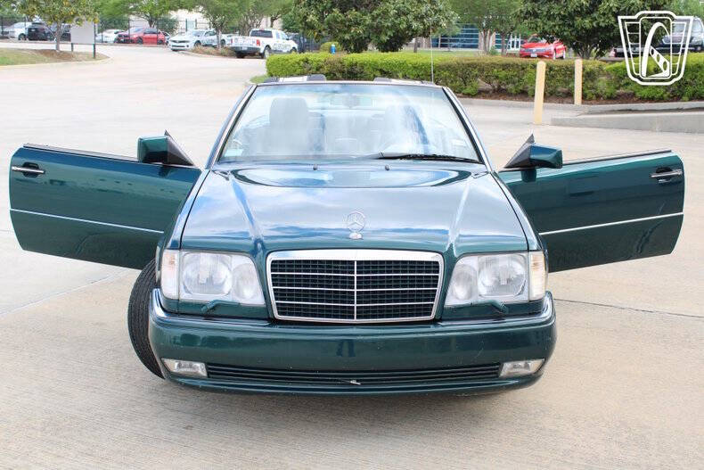 1994 Mercedes-Benz E-Class E 320