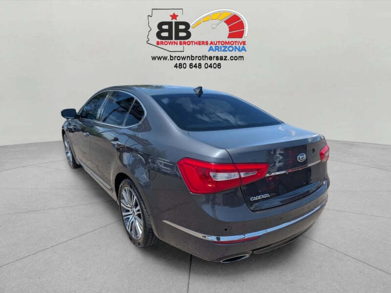 2014 Kia Cadenza Premium