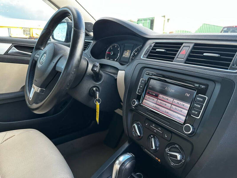 2012 Volkswagen Jetta