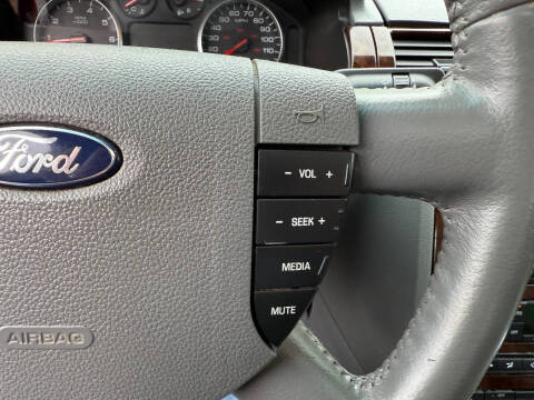 2005 Ford Five Hundred SEL