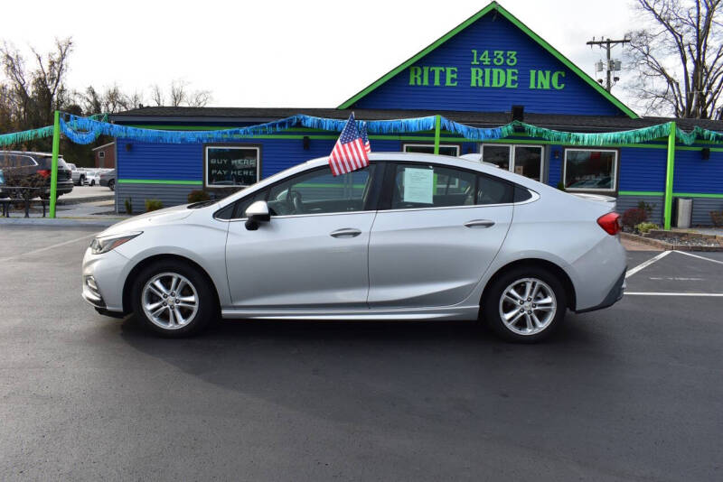 2016 Chevrolet Cruze LT Auto