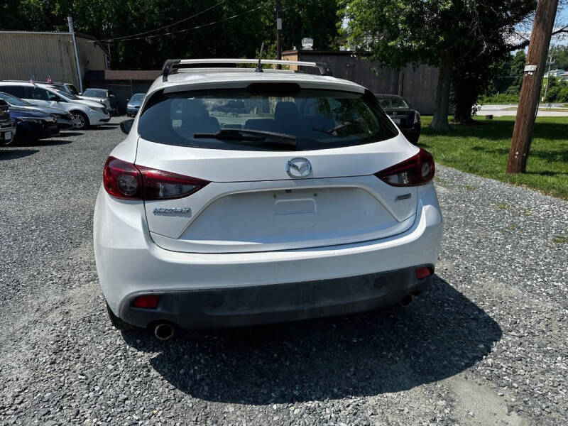 2016 Mazda MAZDA3 i Sport