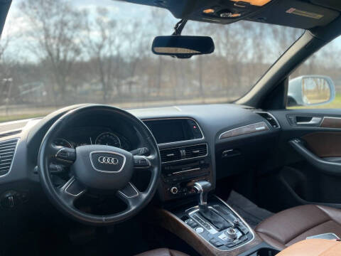 2013 Audi Q5 2.0T quattro Premium Plus