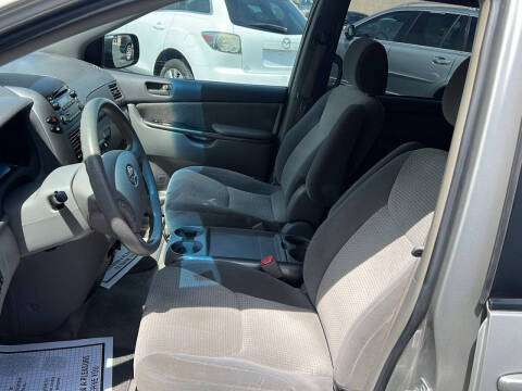 2006 Toyota Sienna