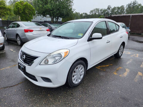 2014 Nissan Versa for sale at Central Jersey Auto Trading in Jackson NJ