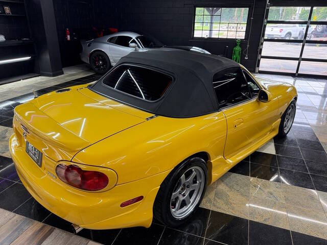 2002 Mazda MX-5 Miata SE