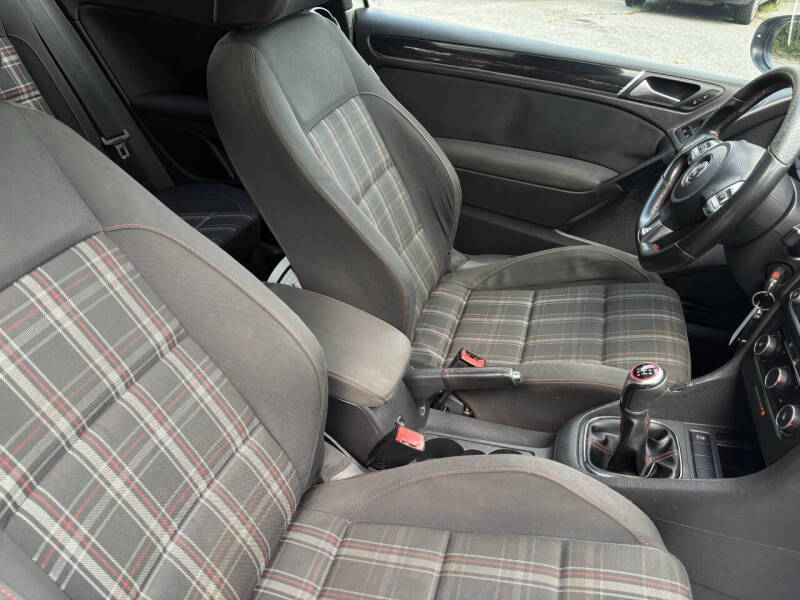 2012 Volkswagen GTI Base PZEV