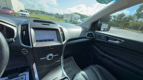 2020 Ford Edge Titanium