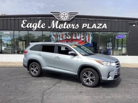 2019 Toyota Highlander for sale at Eagle Motors of Hamilton, Inc - Eagle Motors Plaza in Hamilton OH
