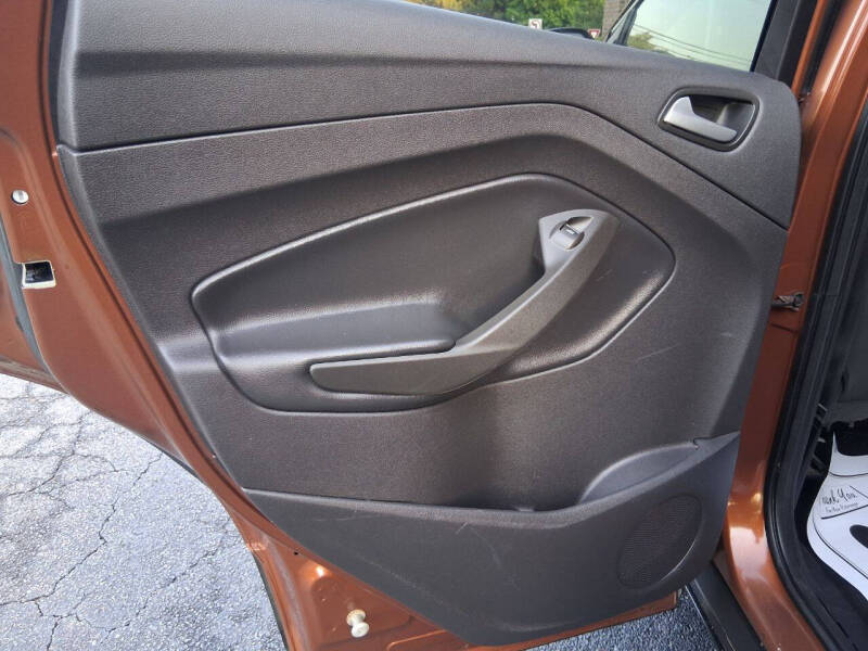 2017 Ford Escape SE