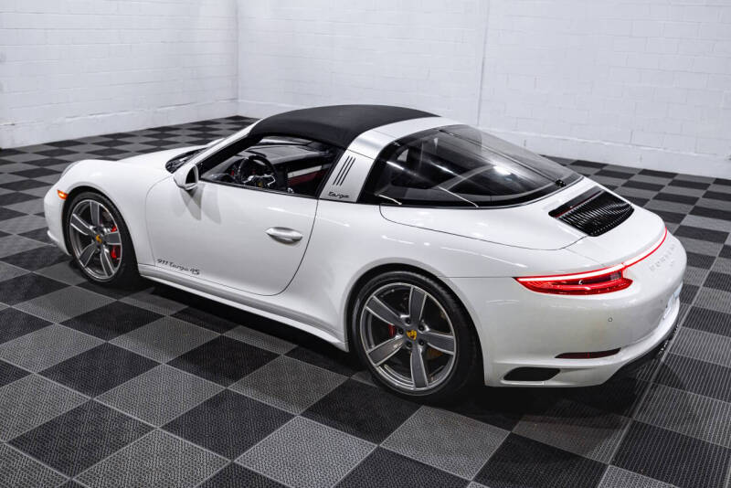 2017 Porsche 911 Targa 4S