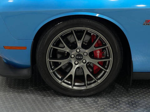 2016 Dodge Challenger SRT 392