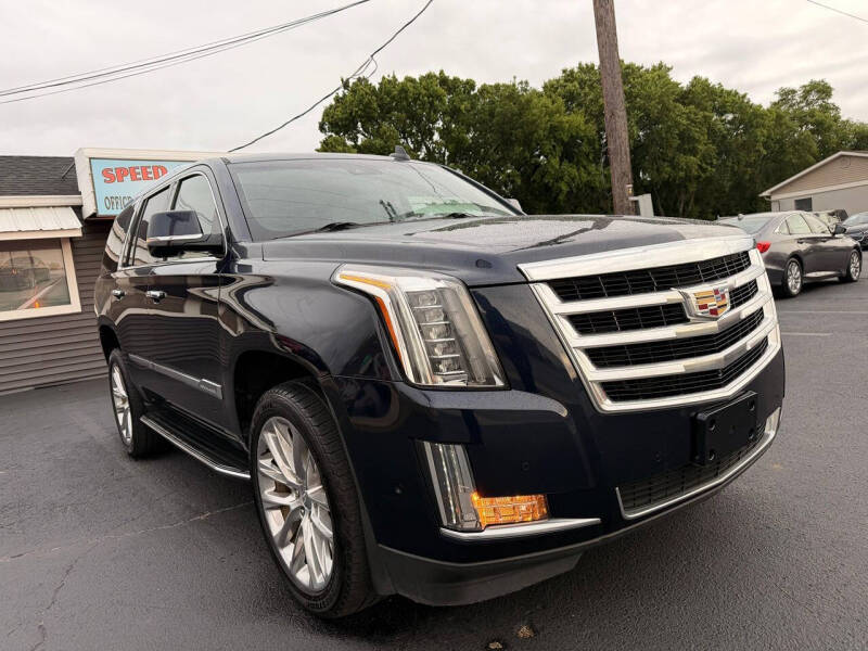 2017 Cadillac Escalade Luxury