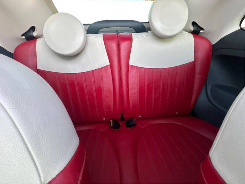 2012 FIAT 500c Lounge