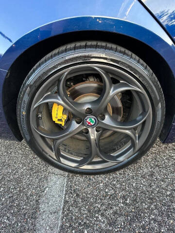 2017 Alfa Romeo Giulia Ti