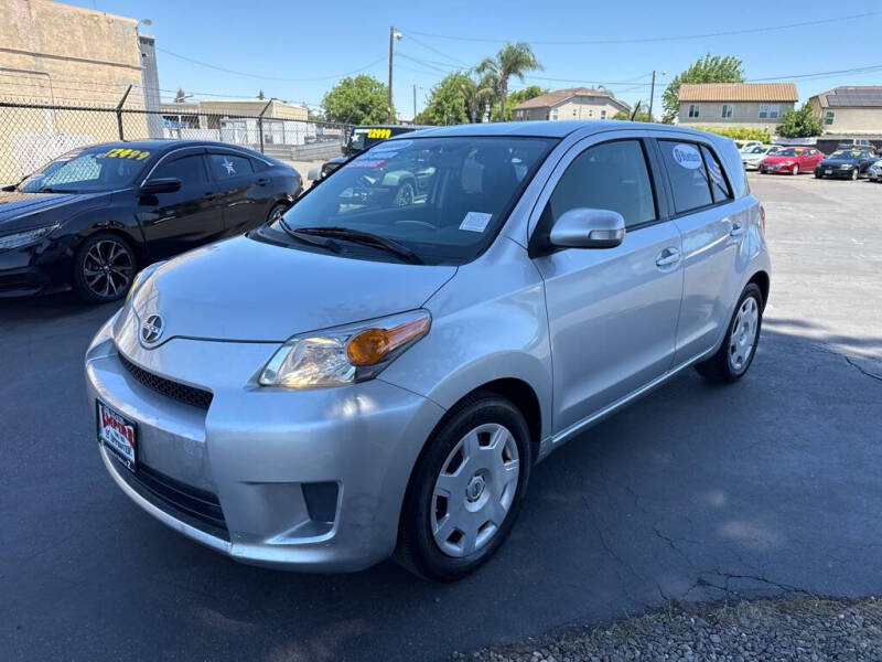 2014 Scion xD