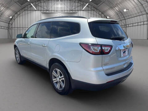 2017 Chevrolet Traverse LT