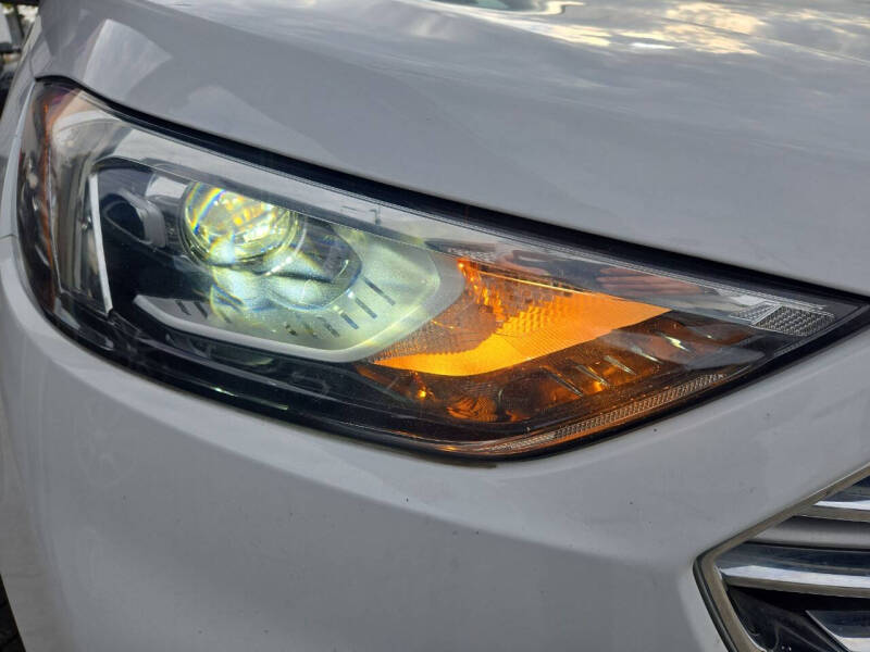 2019 Ford Edge SE