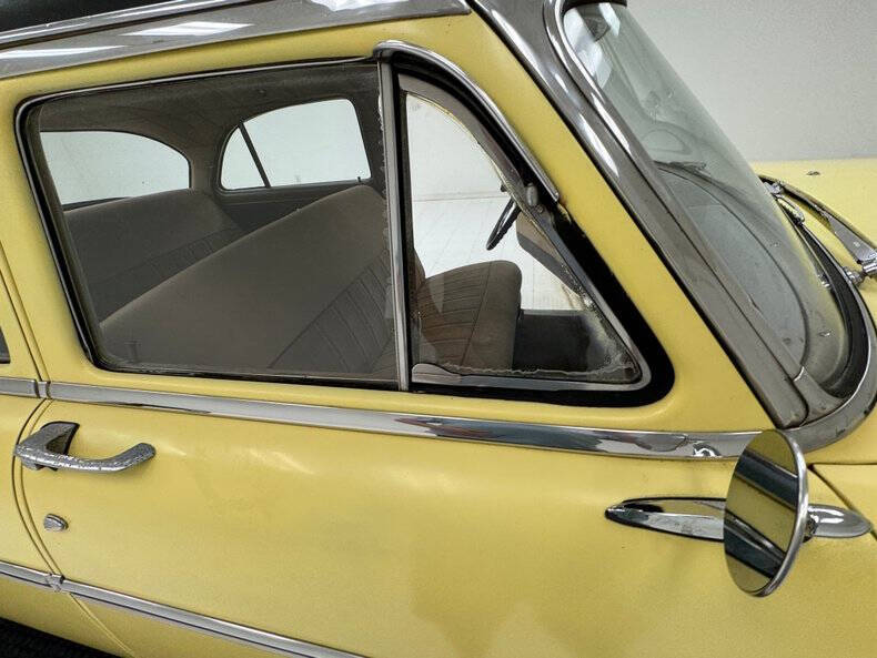 1954 Ford Crestline