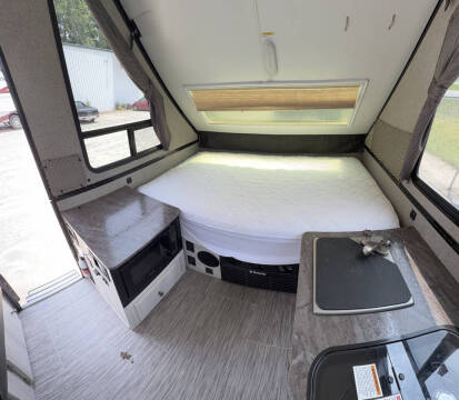 2019 Rockwood A122S