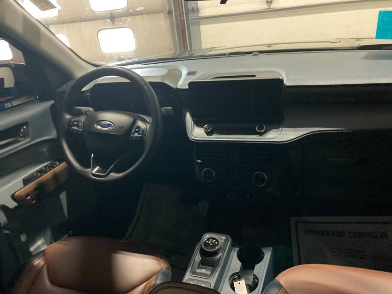 2023 Ford Maverick Lariat