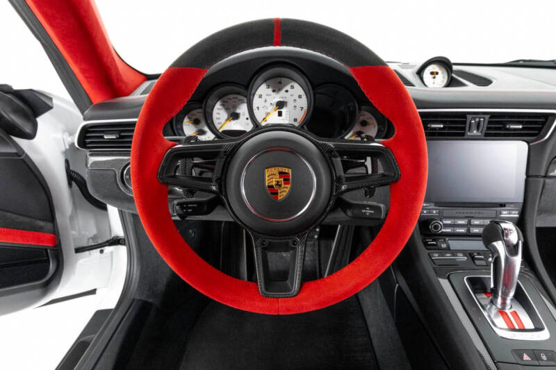 2018 Porsche 911 GT2 RS