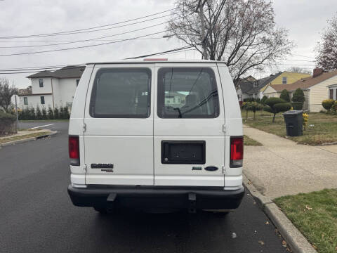 2012 Ford E-Series E-250