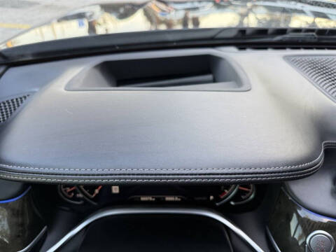 2019 BMW 7 Series 740i