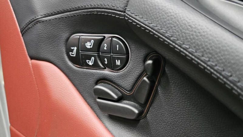 2009 Mercedes-Benz SL-Class SL 550
