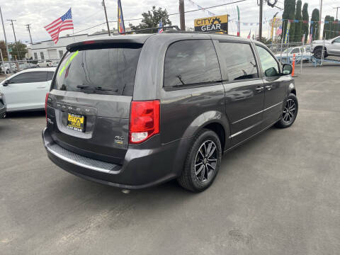 2016 Dodge Grand Caravan R/T