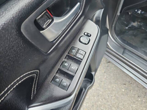 2017 Toyota Camry Hybrid