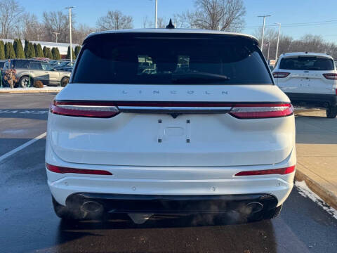 2023 Lincoln Corsair Standard