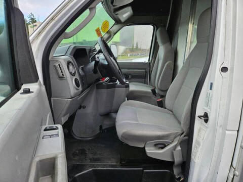 2011 Ford E-150