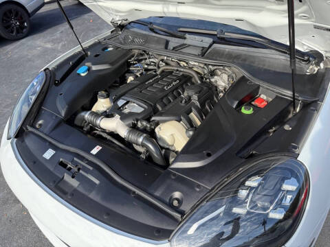 2017 Porsche Cayenne Turbo