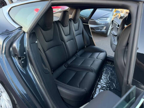 2017 Tesla Model S