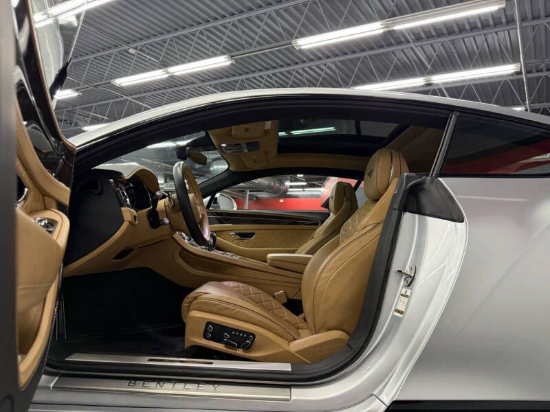 2022 Bentley Continental GT V8