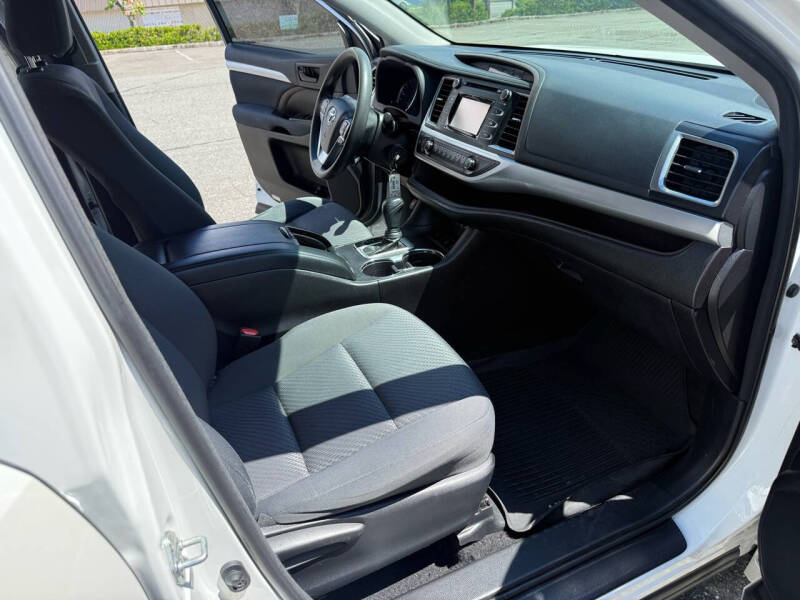 2018 Toyota Highlander LE Plus